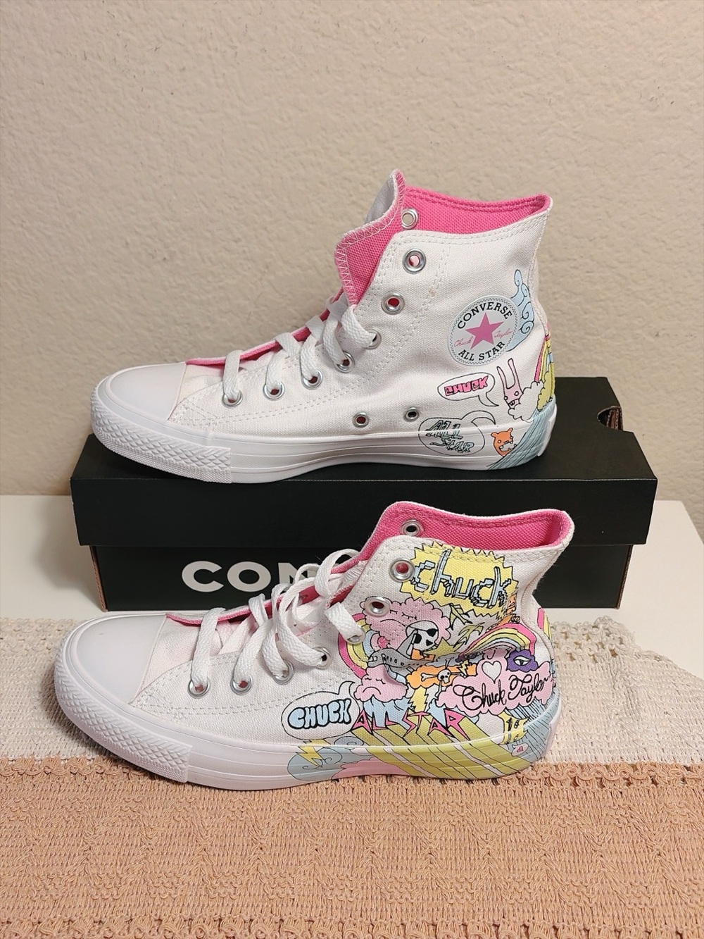 Converse Chuck Taylor All Star Graphic High Top White Multi Women 6 Men 4 New